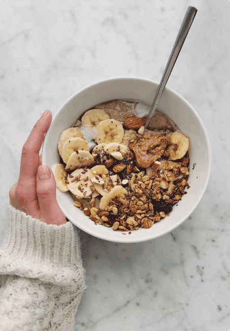 Banana granola